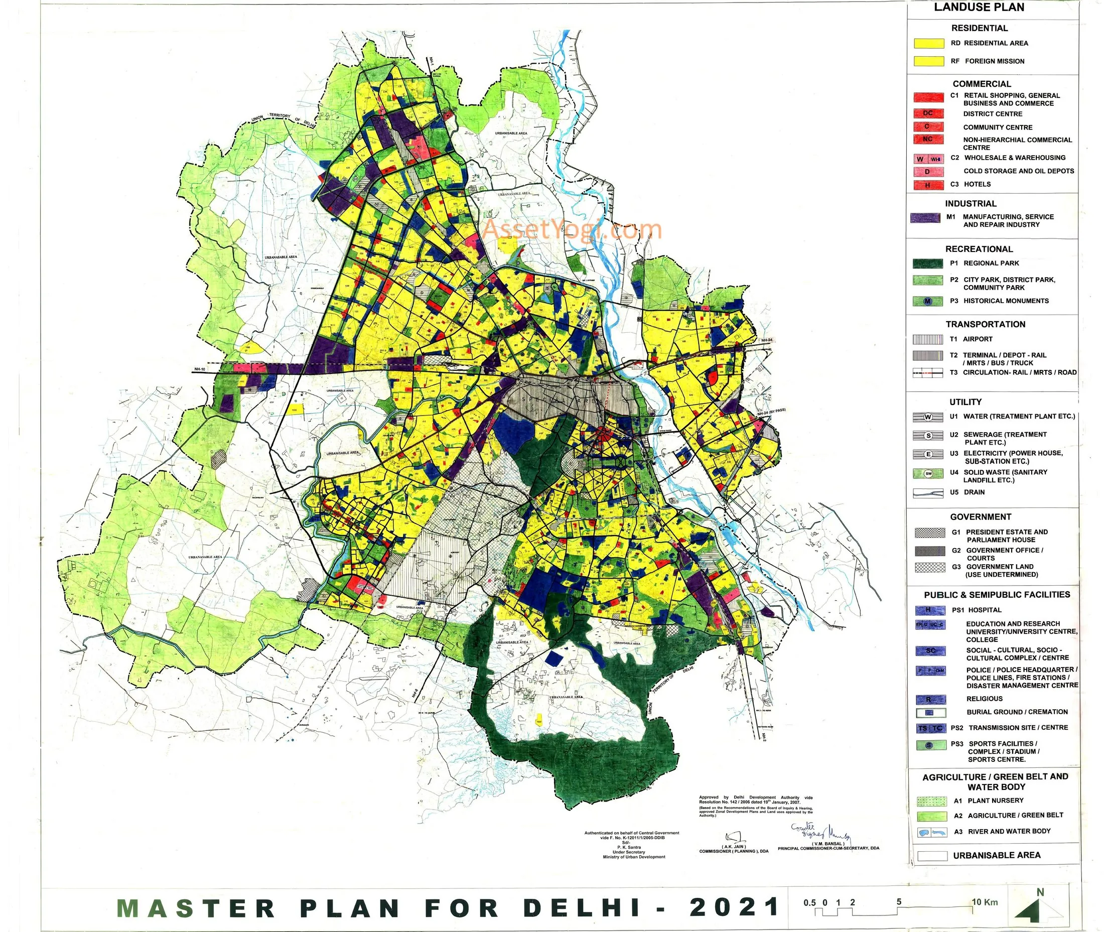 Land Use Plan sheet of the Master Plan for Delhi 2021 (MPD-2021): residential, commercial, industrial, recreational, transport and green-belt zoning across the National Capital Territory.