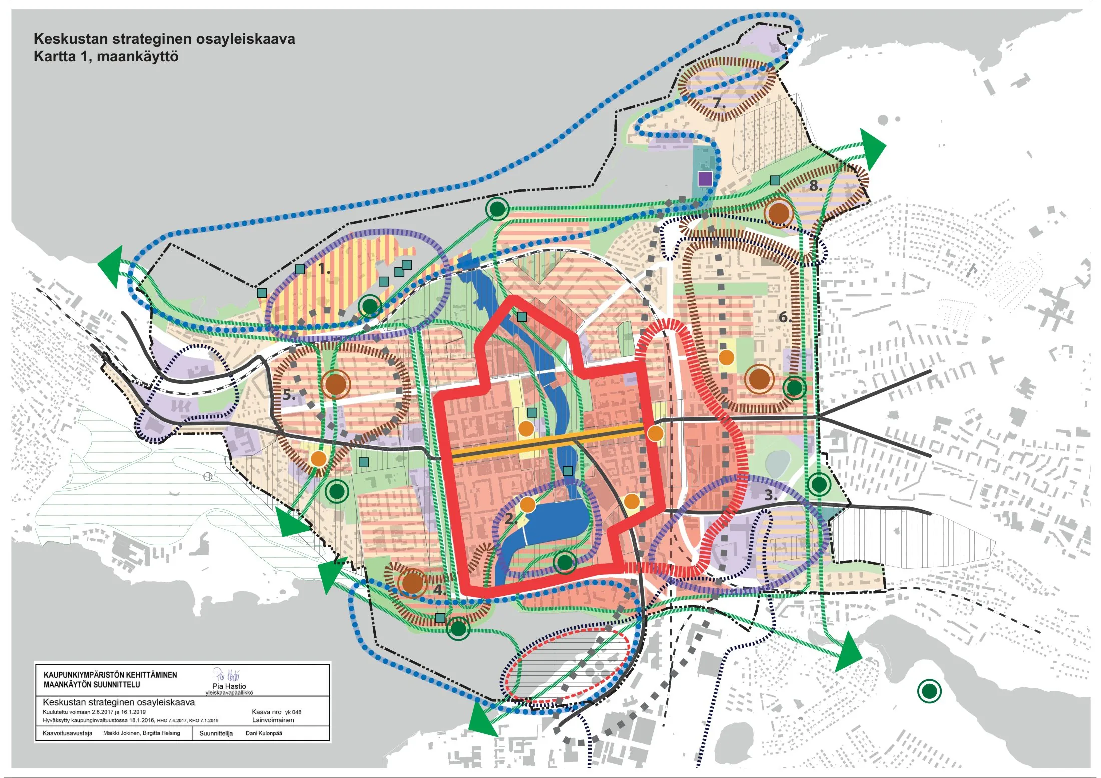 Kartta 1 of Tampere's Central Area Strategic Master Plan: intensification zones around the decked rail yards, the numbered development areas, green links and the core city-centre boundary.