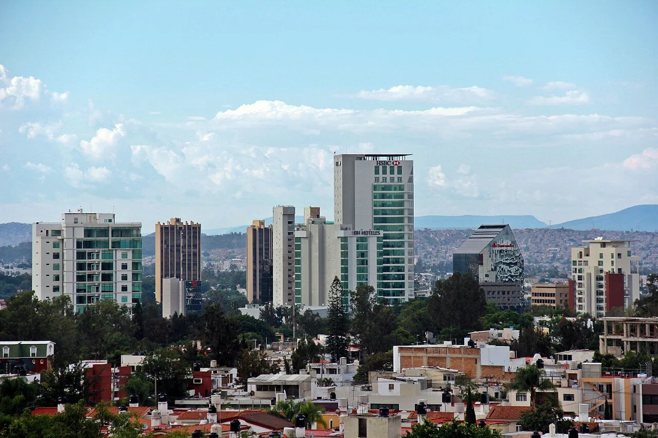 Skyline of Guadalajara, the metropolis targeted by the transit-oriented development plan.