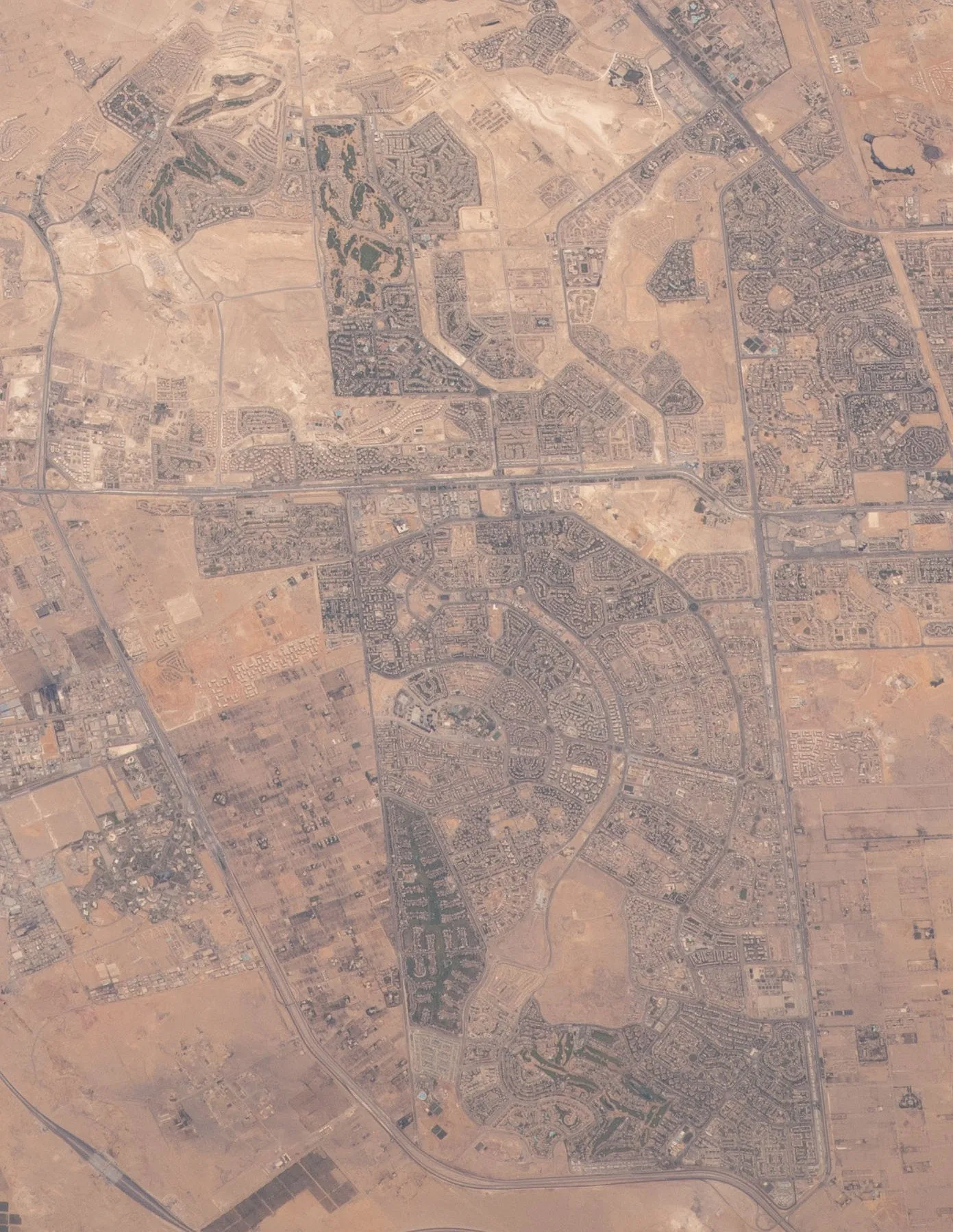 ISS satellite view of Sheikh Zayed City, the planned new town west of Cairo (master plan 1993)